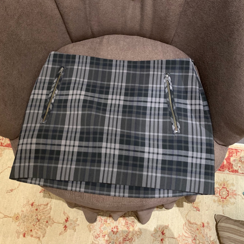Wilfred Gray Plaid Miniskirt with Zippered Detail Size 10